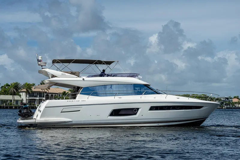 Lifesaver Yacht Photos Pics 
