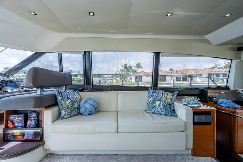 Lifesaver Yacht Photos Pics 