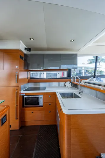 Lifesaver Yacht Photos Pics 