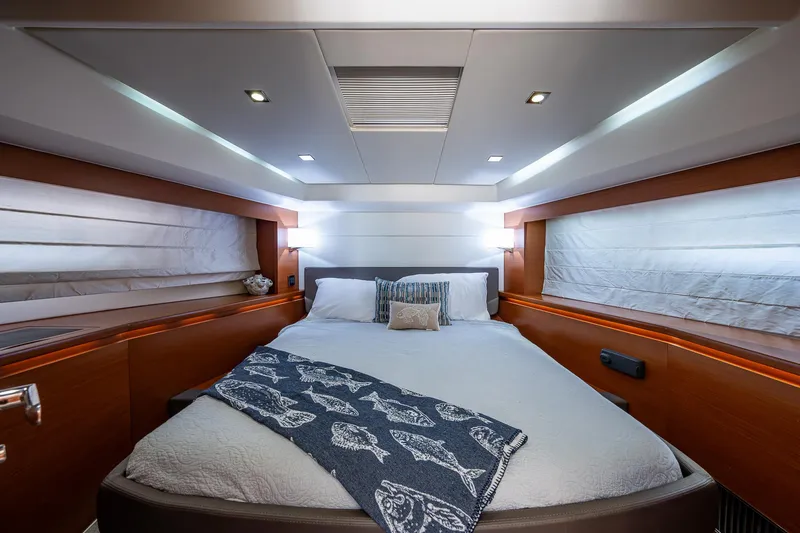 Lifesaver Yacht Photos Pics 