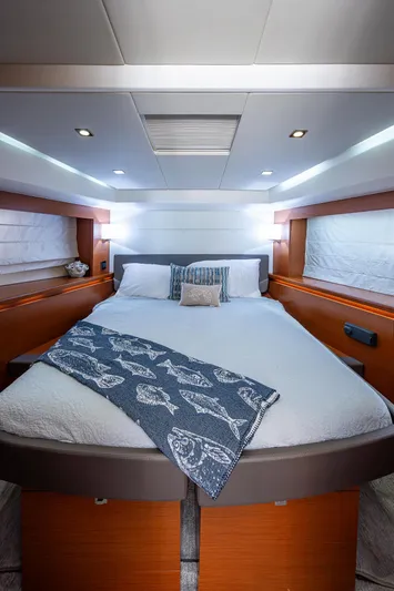 Lifesaver Yacht Photos Pics 