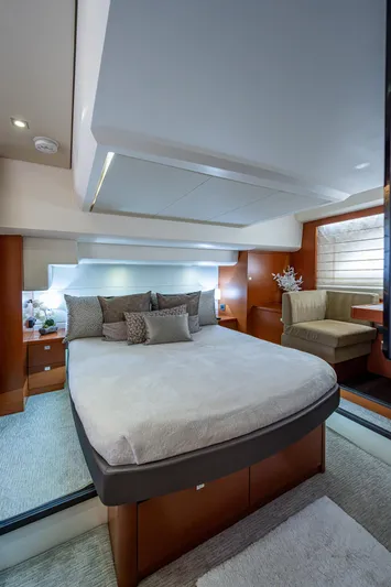 Lifesaver Yacht Photos Pics 