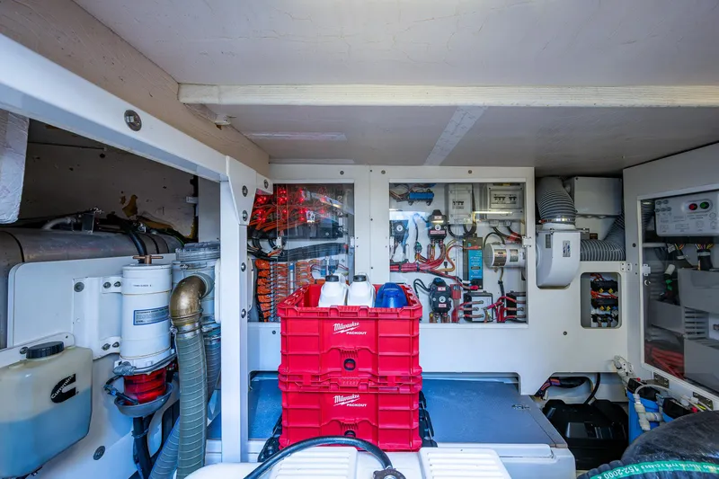 Lifesaver Yacht Photos Pics 