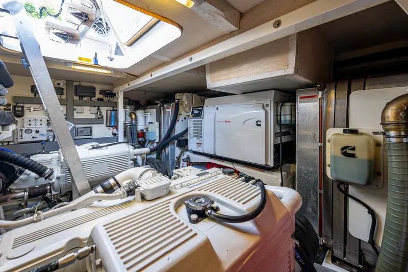 Lifesaver Yacht Photos Pics 