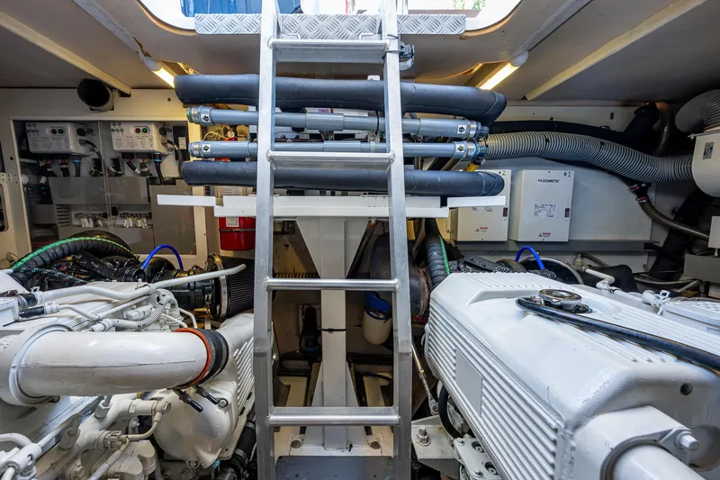 Lifesaver Yacht Photos Pics 