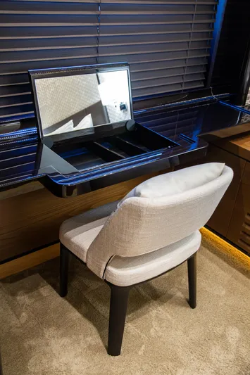 Elysium Yacht Photos Pics 