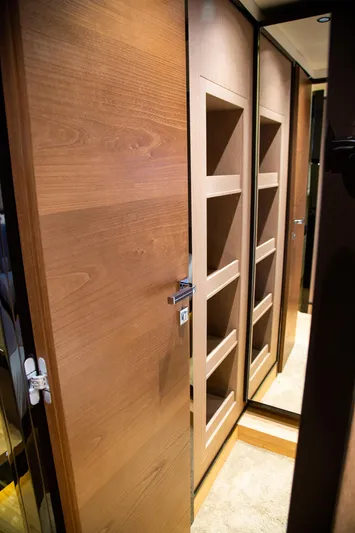 Elysium Yacht Photos Pics 