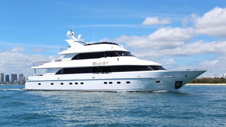 2005-115-hargrave-custom-yacht