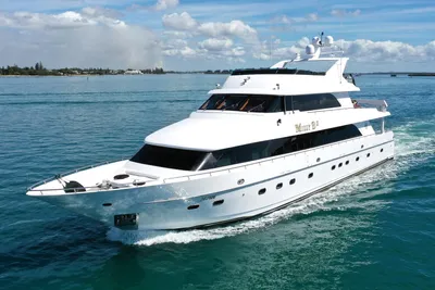 Hargrave Custom Yacht