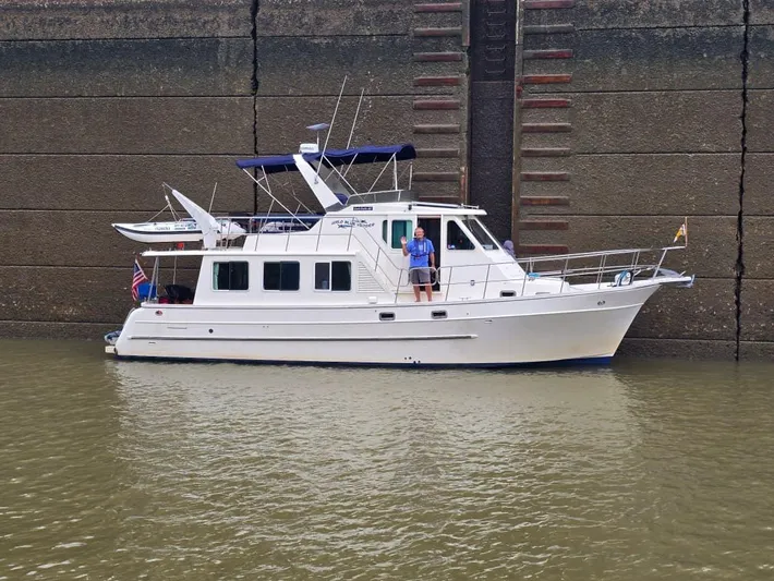 Wild Blue Yonder Yacht Photos Pics 