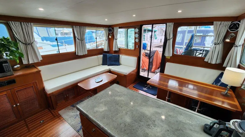 Wild Blue Yonder Yacht Photos Pics 