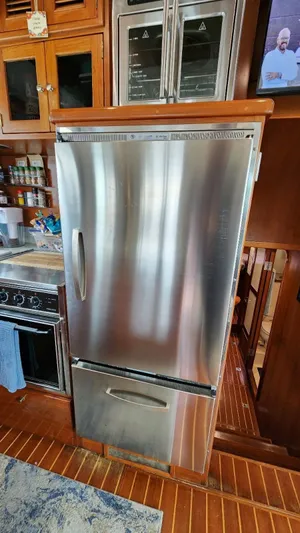 Wild Blue Yonder Yacht Photos Pics 