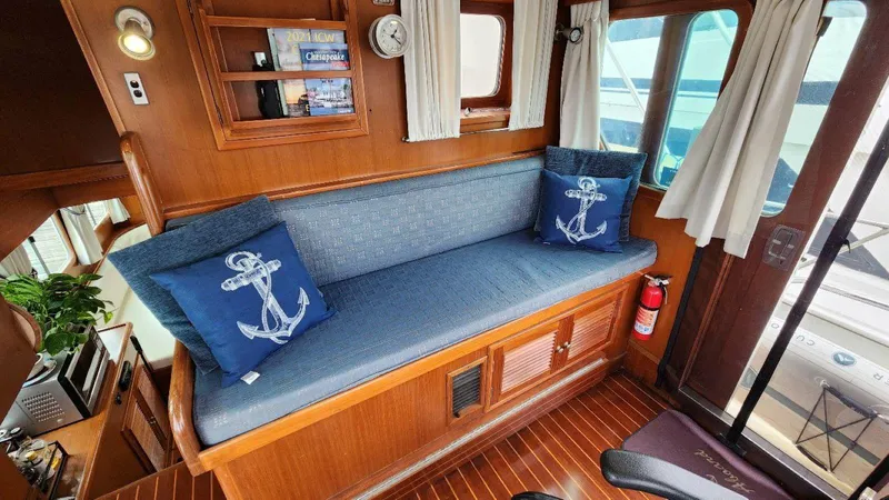 Wild Blue Yonder Yacht Photos Pics 