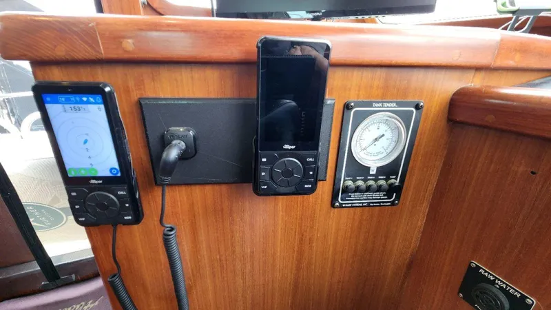 Wild Blue Yonder Yacht Photos Pics 