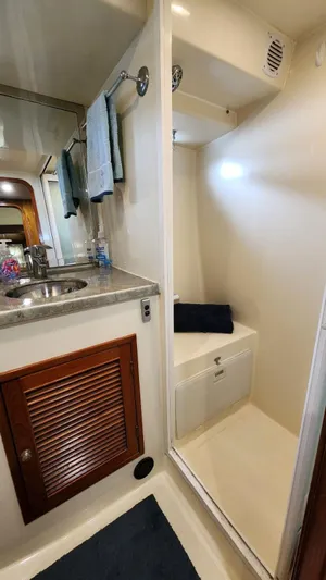 Wild Blue Yonder Yacht Photos Pics 