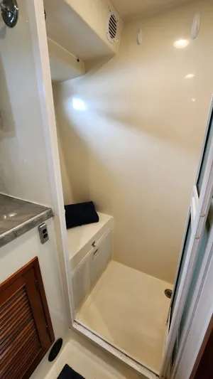 Wild Blue Yonder Yacht Photos Pics 