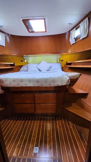 Wild Blue Yonder Yacht Photos Pics 