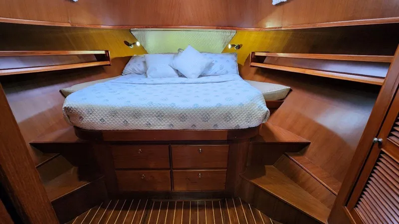 Wild Blue Yonder Yacht Photos Pics 