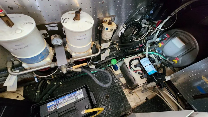 Wild Blue Yonder Yacht Photos Pics 