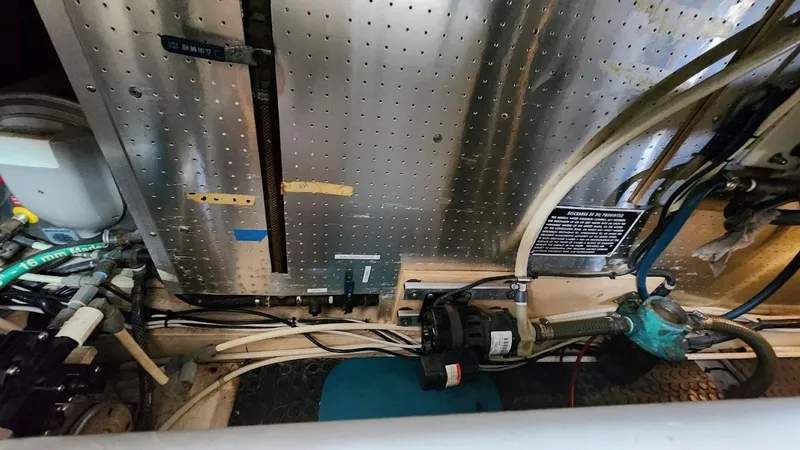 Wild Blue Yonder Yacht Photos Pics 