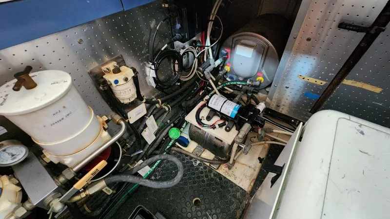 Wild Blue Yonder Yacht Photos Pics 