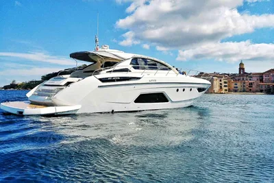 2012 Azimut Atlantis 58
