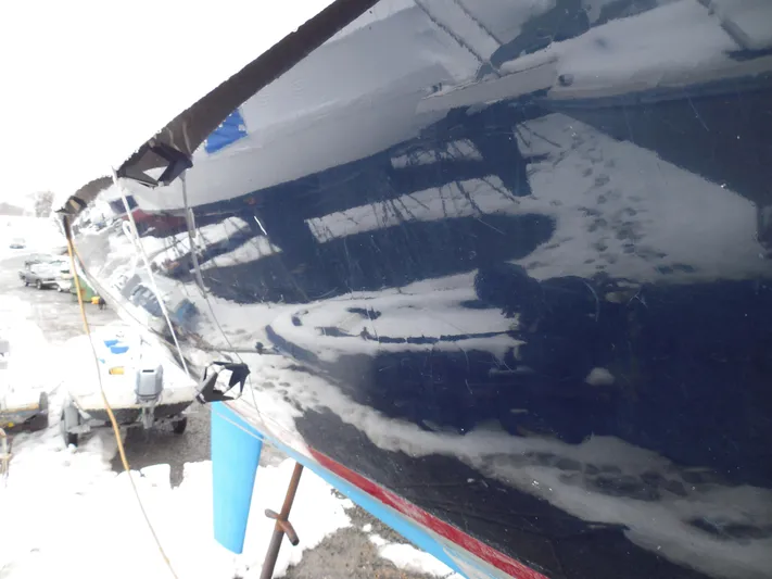 Runaway Yacht Photos Pics 