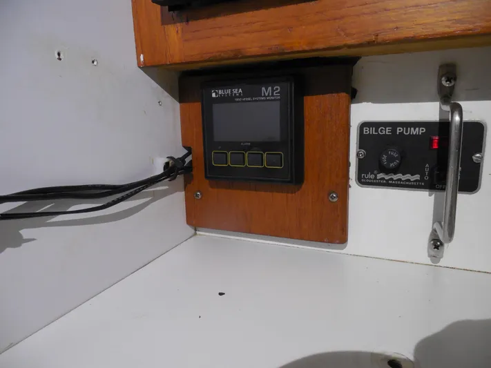 Runaway Yacht Photos Pics 