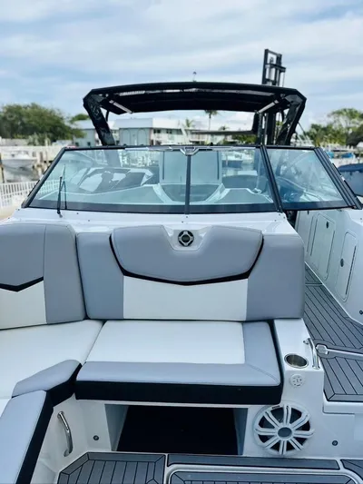  Yacht Photos Pics 2015 Cruisers Sport Series 328 boat with sleek seating and modern design.