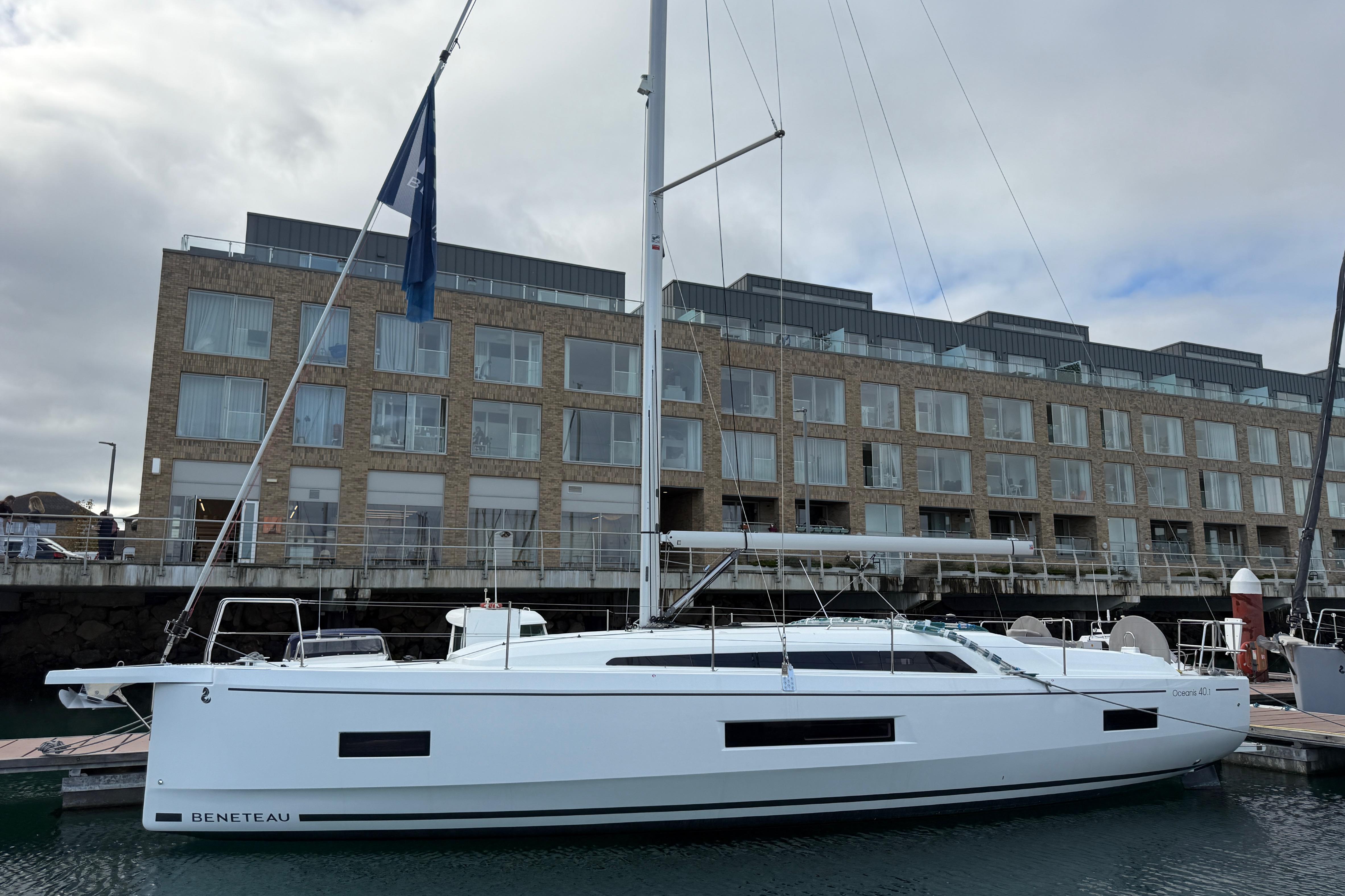 2025 Beneteau Oceanis 40.1