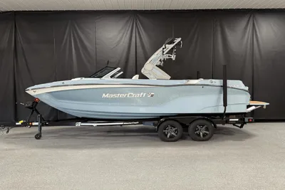 MasterCraft XT22 T