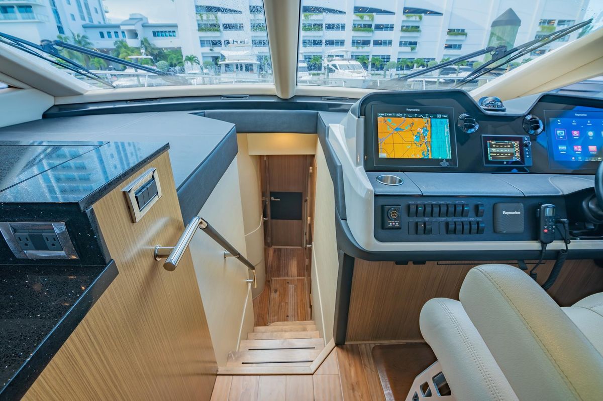2018 Sea Ray 59 