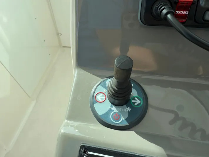  Yacht Photos Pics Joystick control on 2017 Pursuit DC 325 Dual Console boat dashboard.