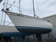 1984 Pearson 34