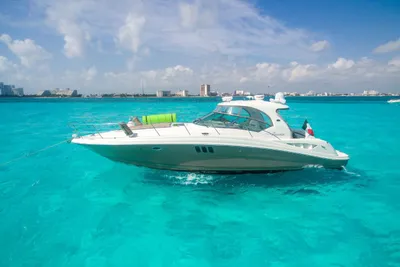 Sea Ray 440 Sundancer