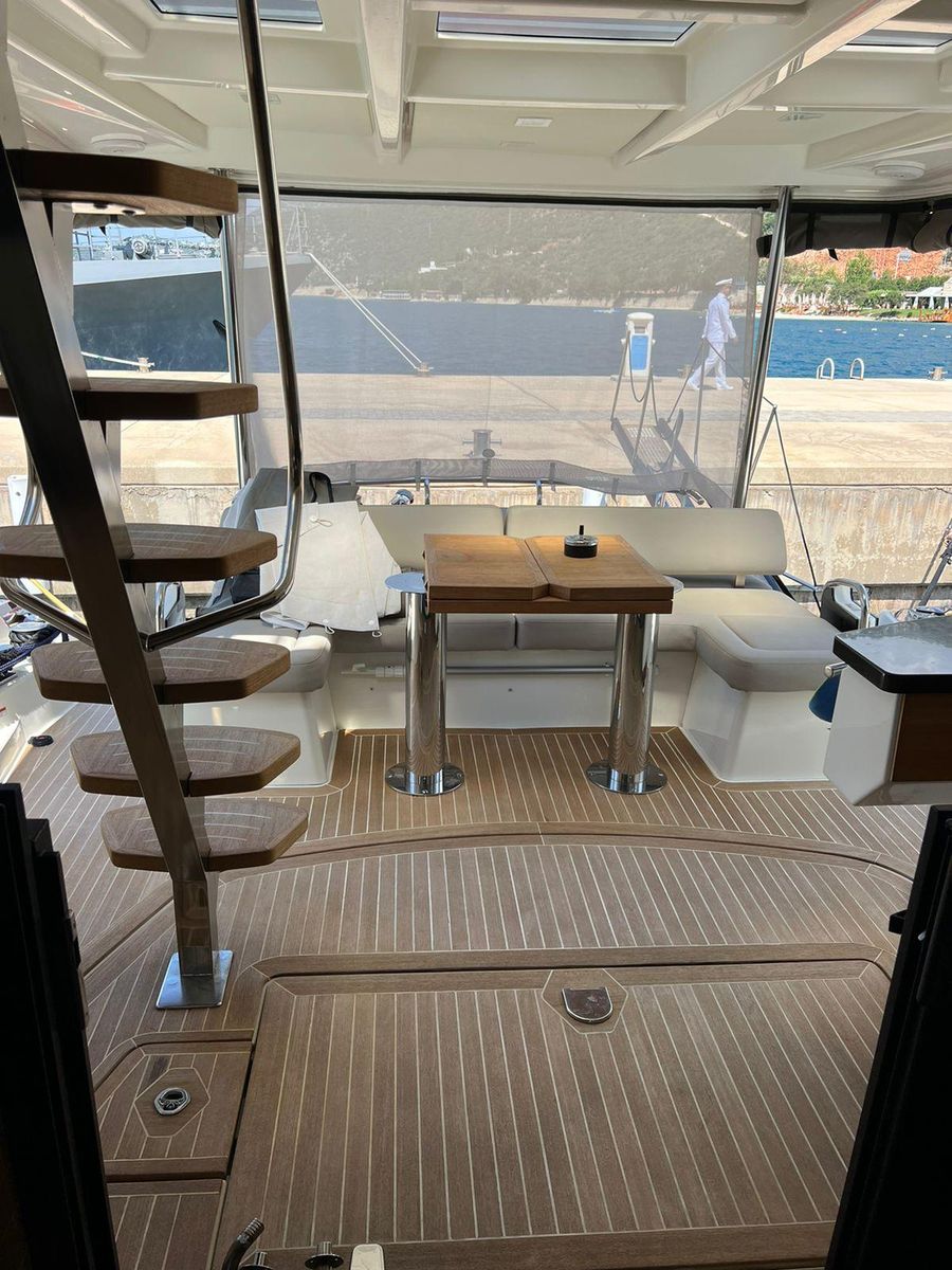 2012 Cranchi 68 