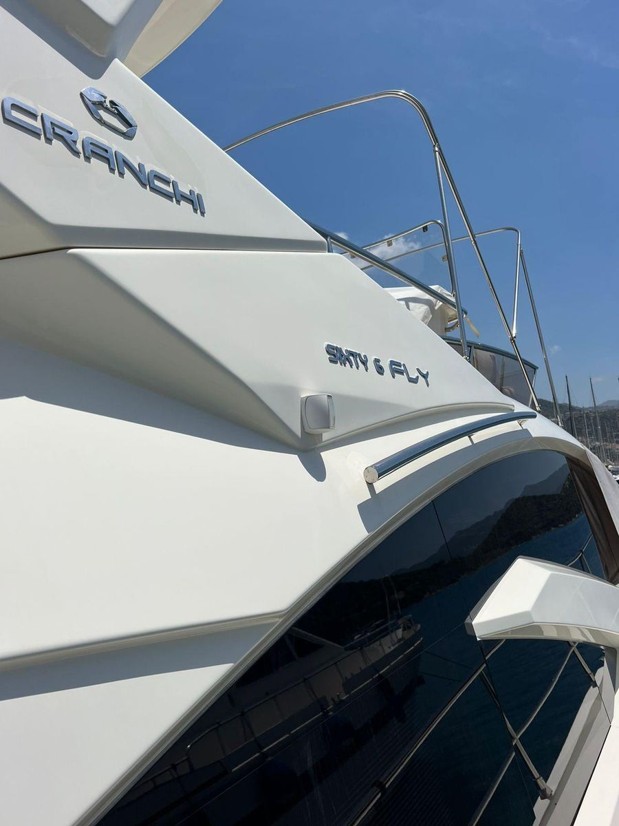 2012 Cranchi 68 