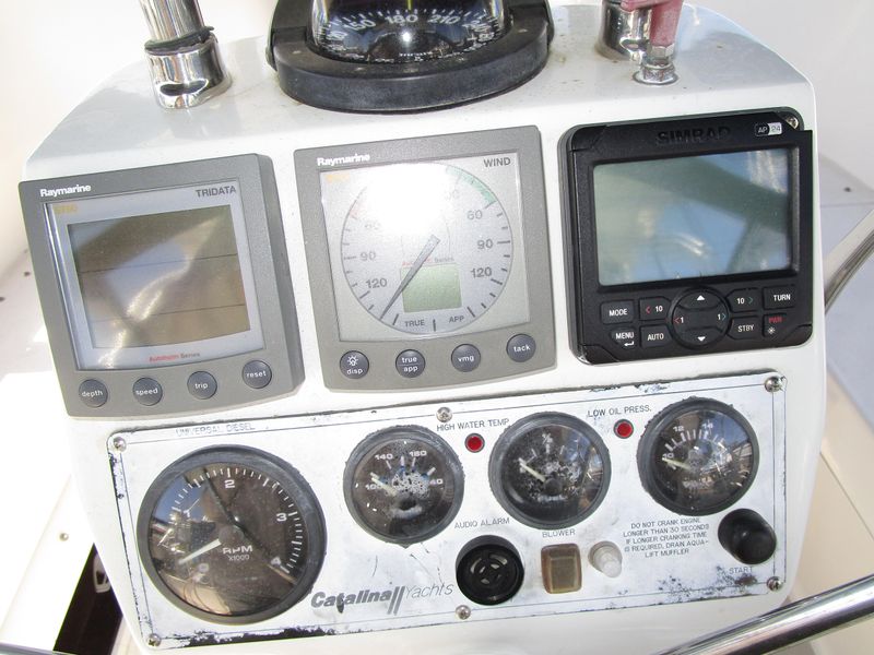2005 Catalina 350