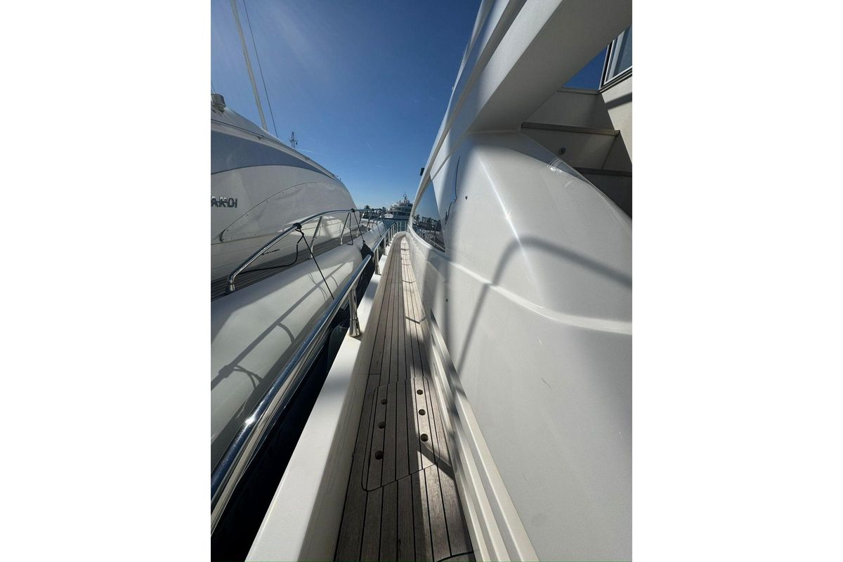 2005 Abacus 61 
