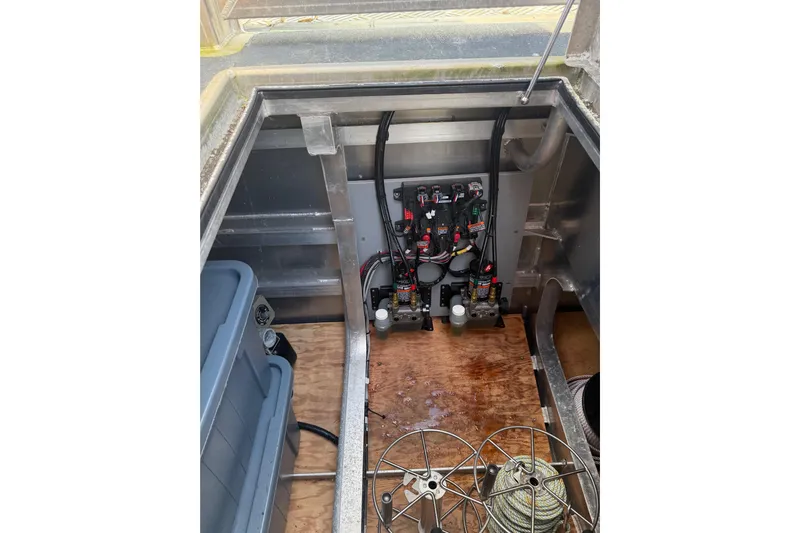 C Lady Yacht Photos Pics Cockpit Storage