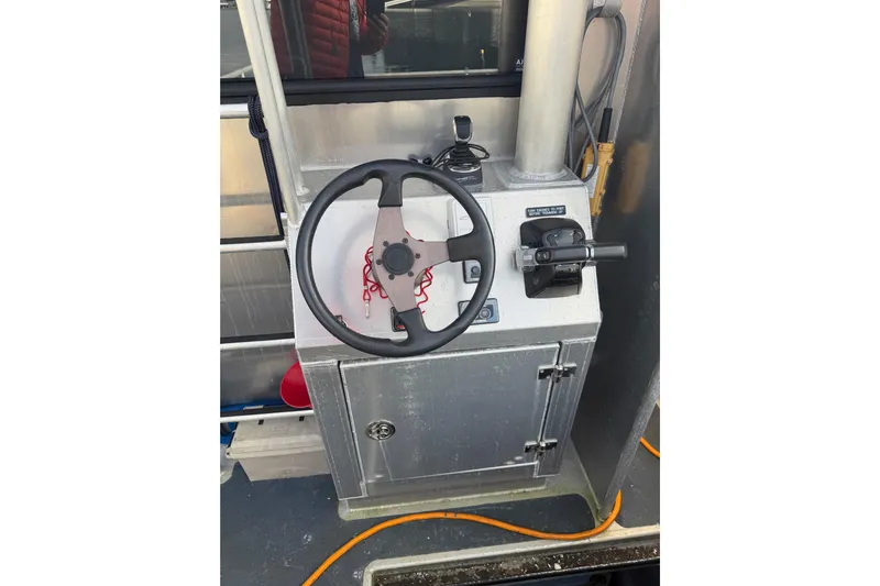 C Lady Yacht Photos Pics Aft Station