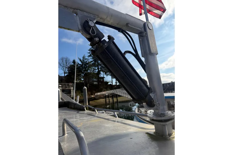 C Lady Yacht Photos Pics Davit for AB Tender