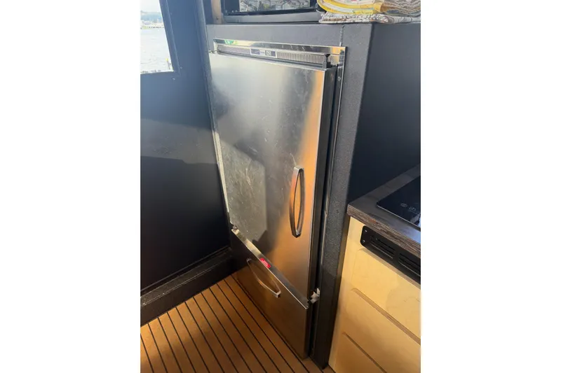 C Lady Yacht Photos Pics Large Refrigerator and Freezer