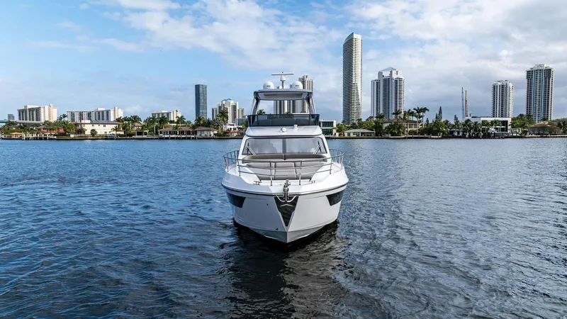 Guyal Yacht Photos Pics 