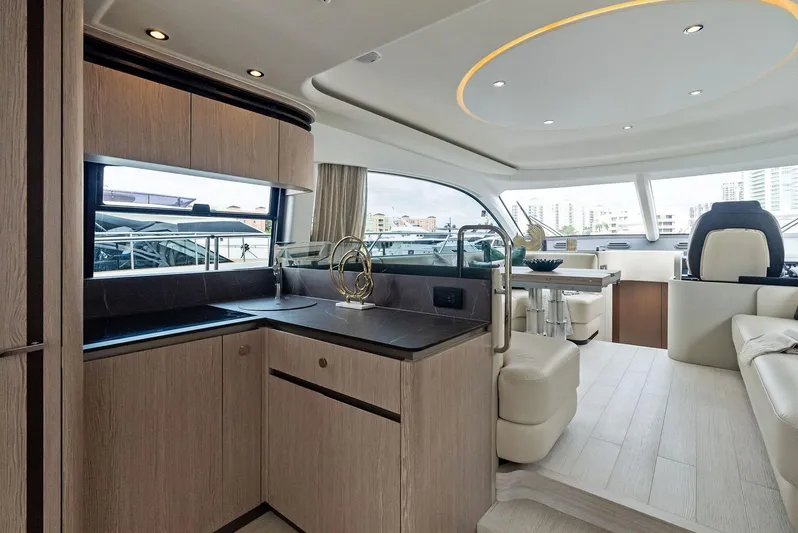 Guyal Yacht Photos Pics 