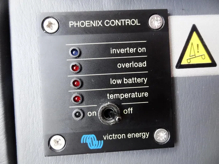 Voila Yacht Photos Pics 