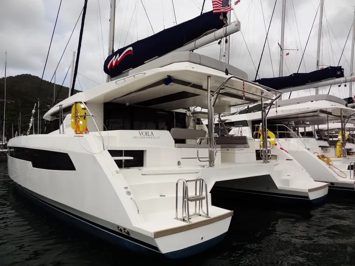 Voila Yacht Photos Pics Leopard 50