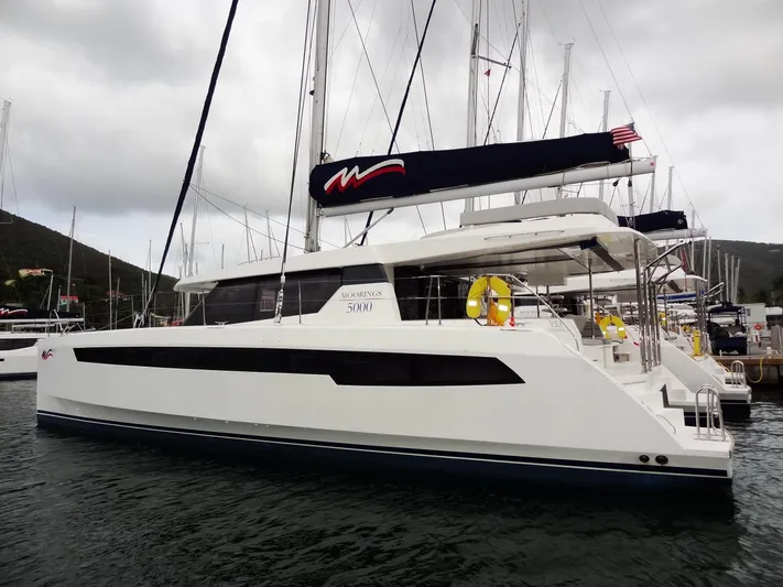 Voila Yacht Photos Pics Leopard 50