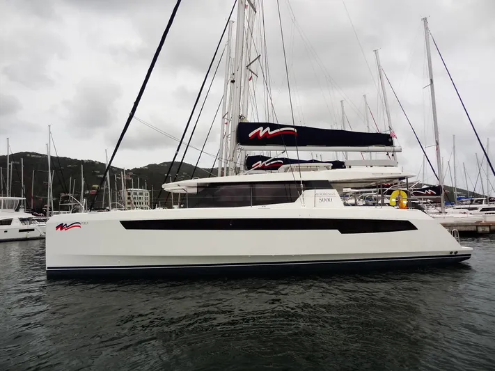 Voila Yacht Photos Pics Leopard 50