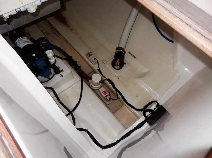 Voila Yacht Photos Pics 